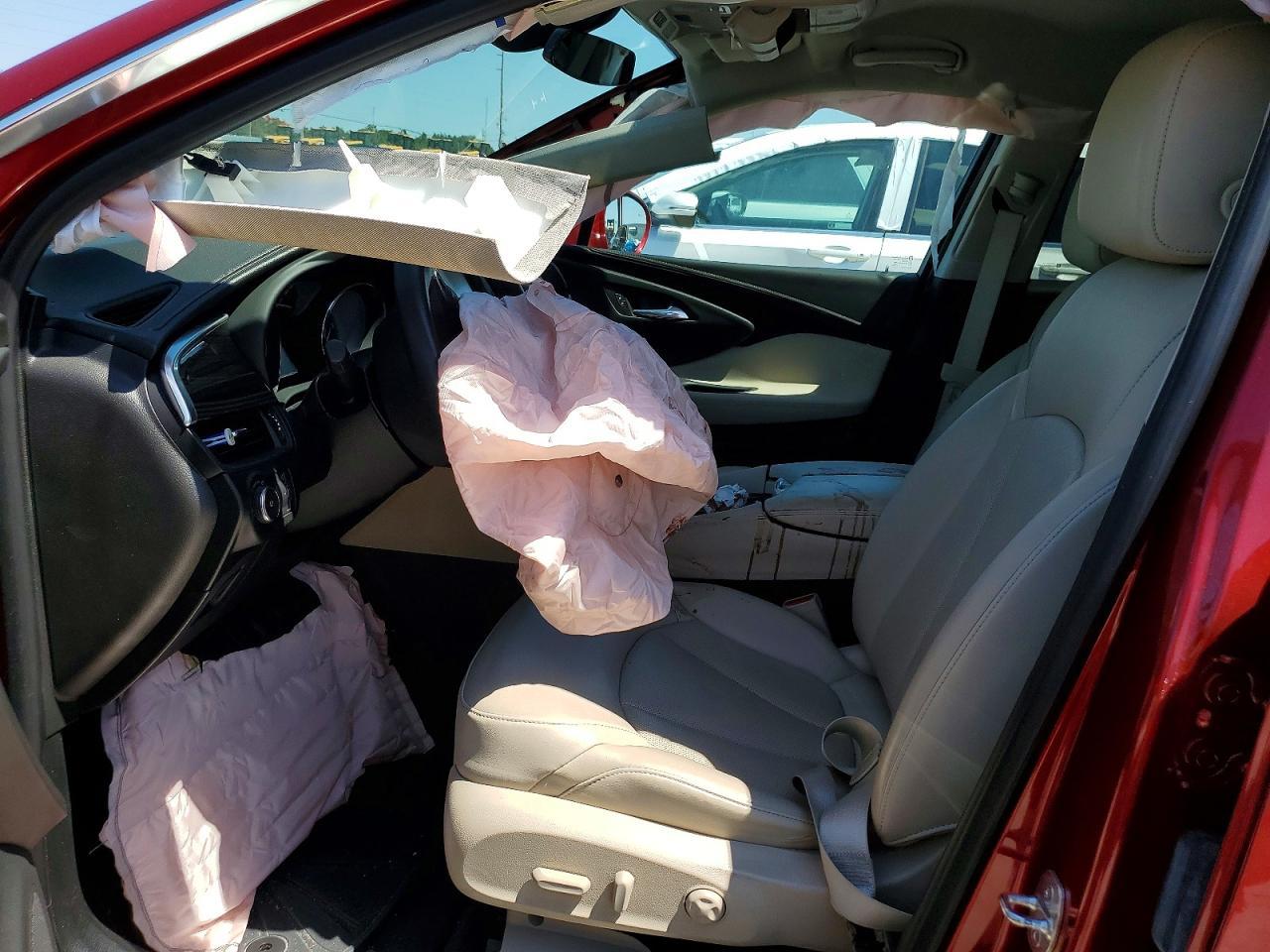 2020 Buick Envision Essence - Image 7