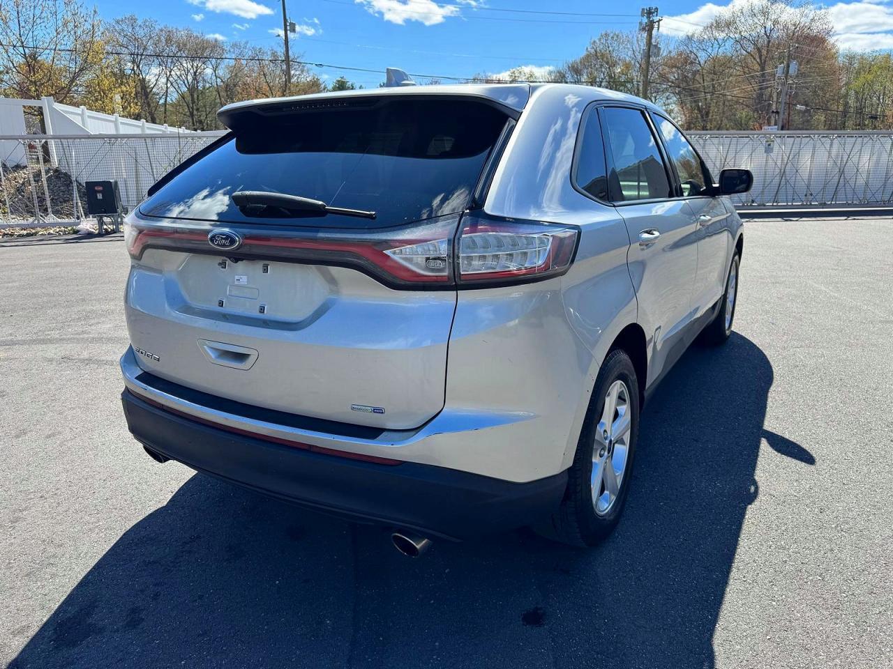 2017 Ford Edge Se - Фото 3