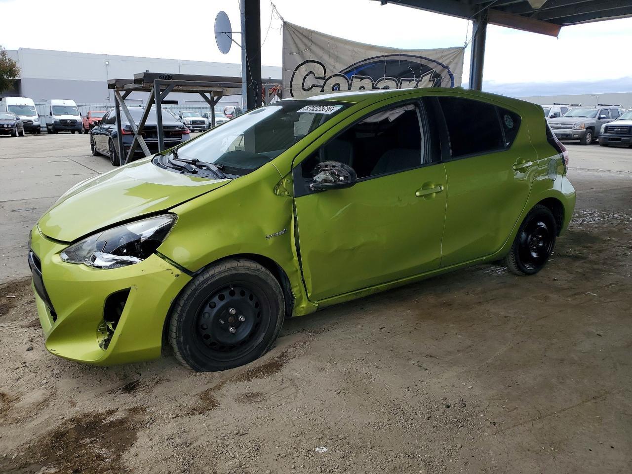 2015 Toyota Prius C Two