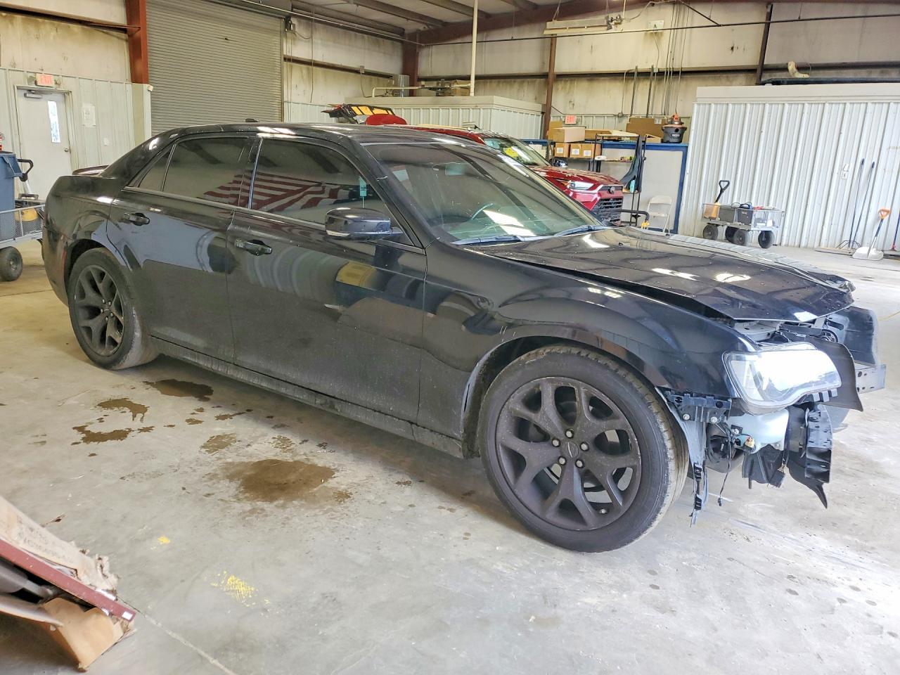 2021 Chrysler 300 S - Фото 4