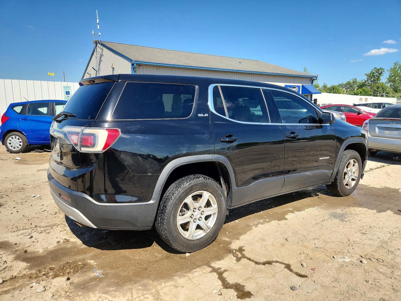 2017 GMC Acadia Sle - Image 3