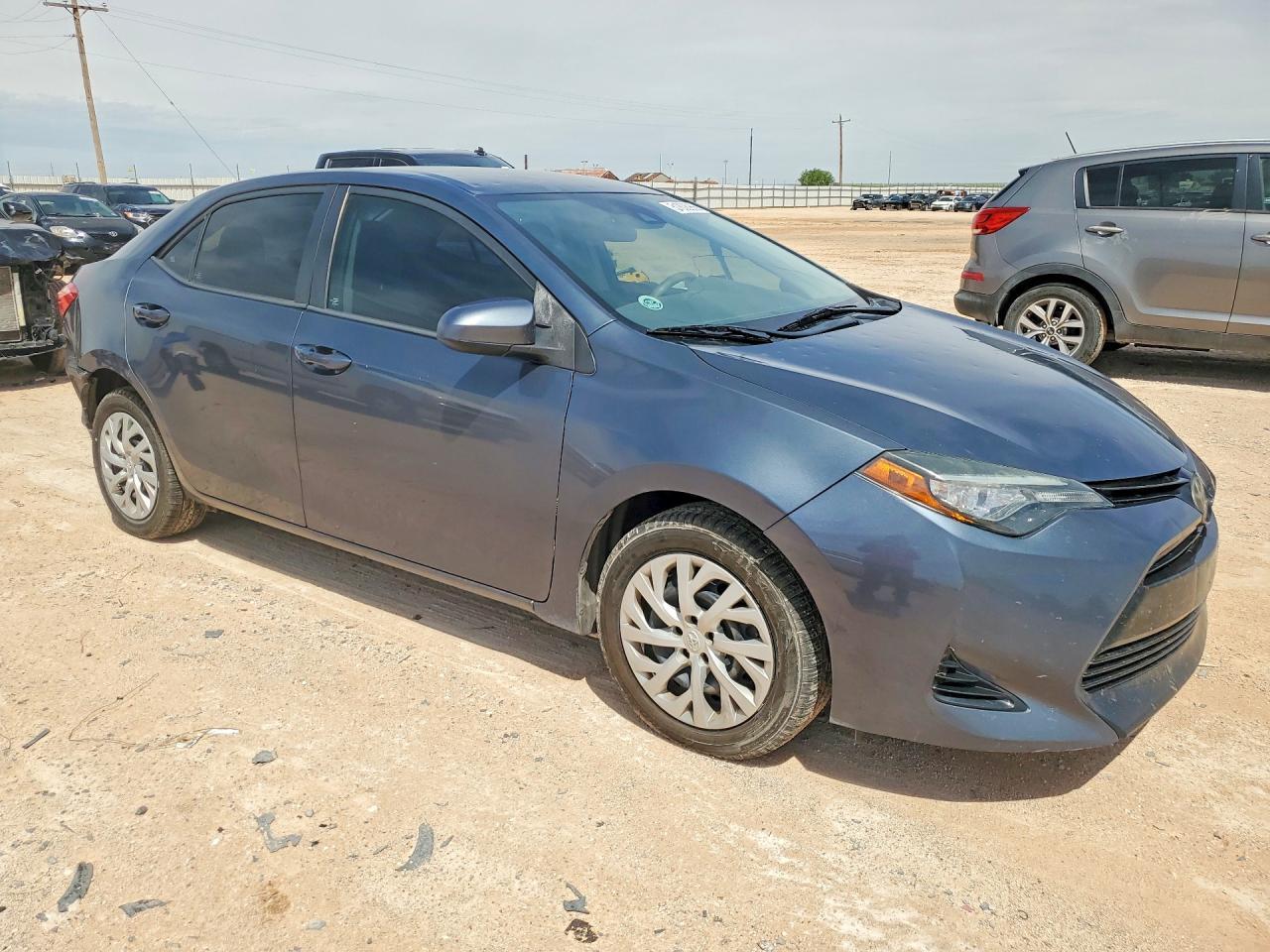 2017 Toyota Corolla Le - Image 4