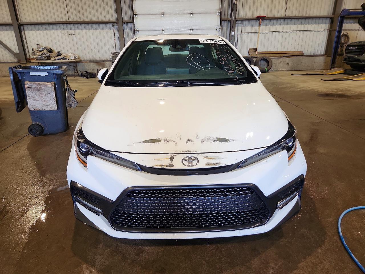 2020 Toyota Corolla Se - Фото 5