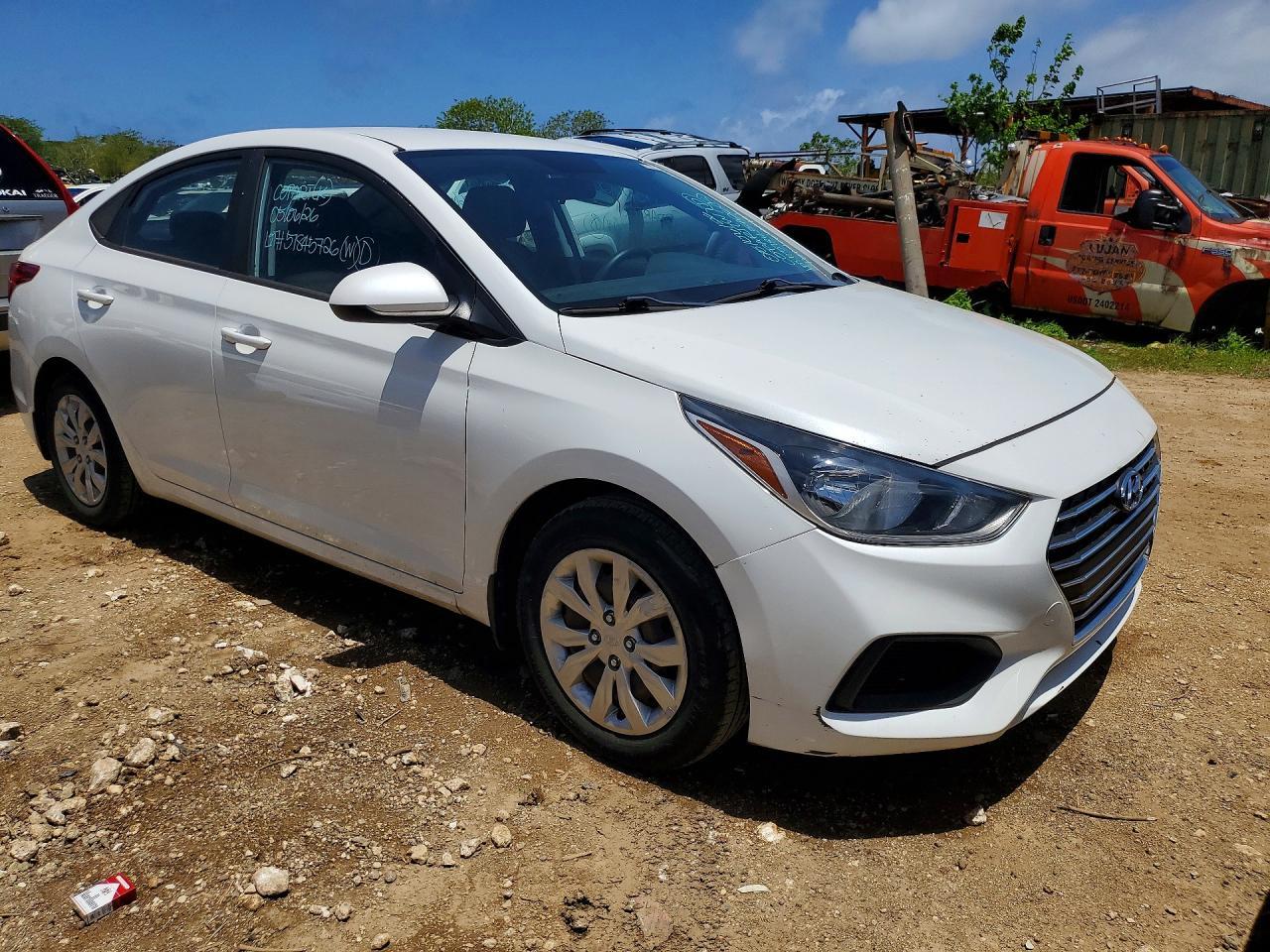 2020 Hyundai Accent Se - Фото 4