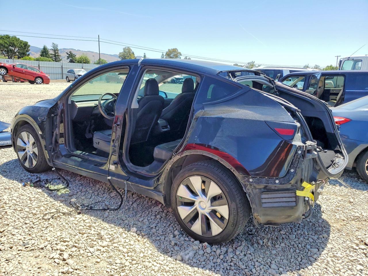 2021 Tesla Model Y - Фото 2