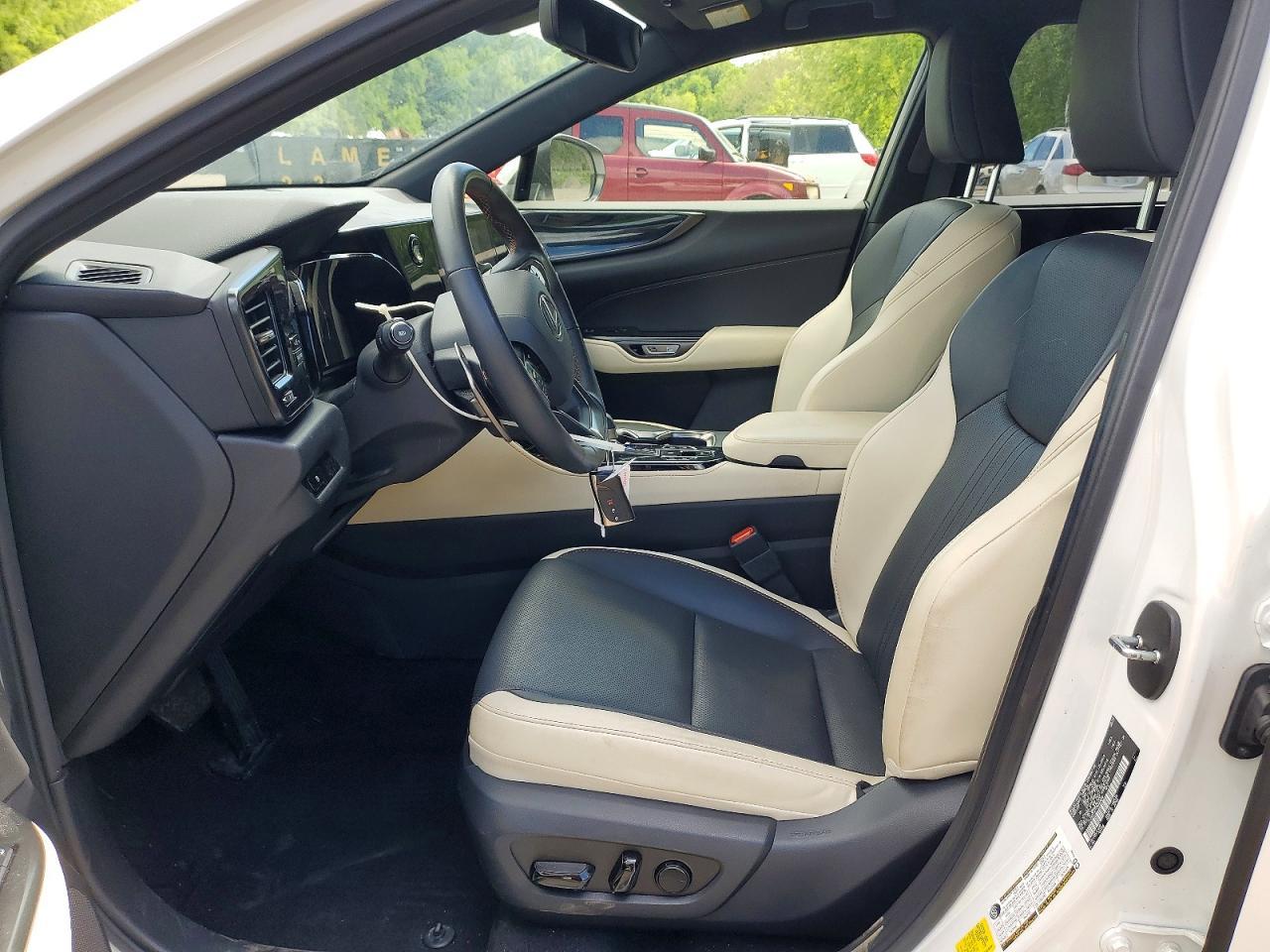 2023 Lexus Nx 250 - Image 7