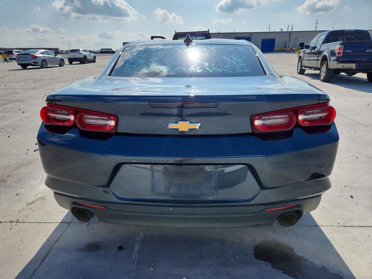 2021 Chevrolet Camaro Ls - Фото 6