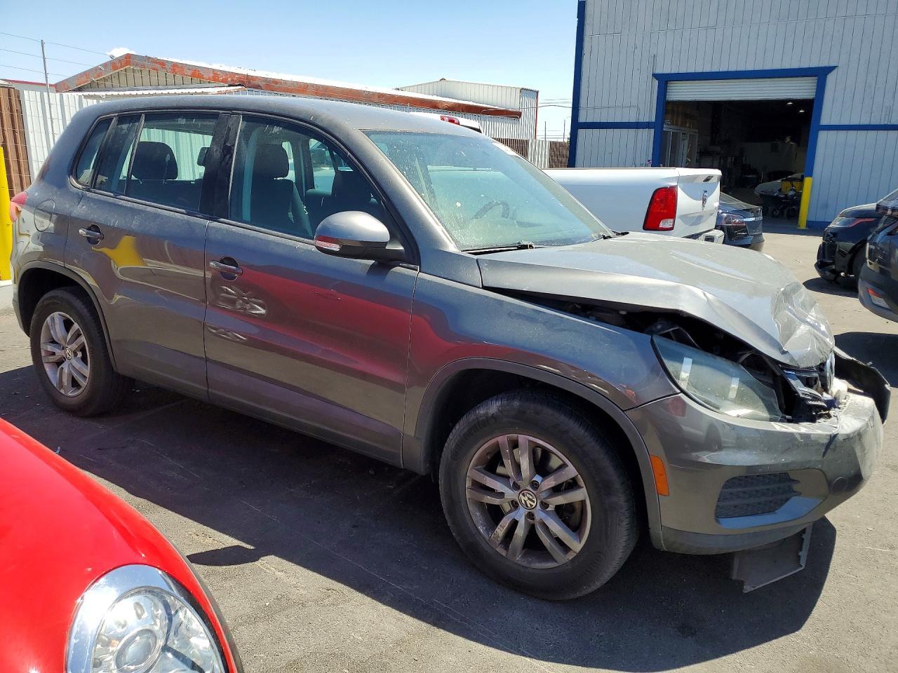 2012 Volkswagen Tiguan S - Image 4