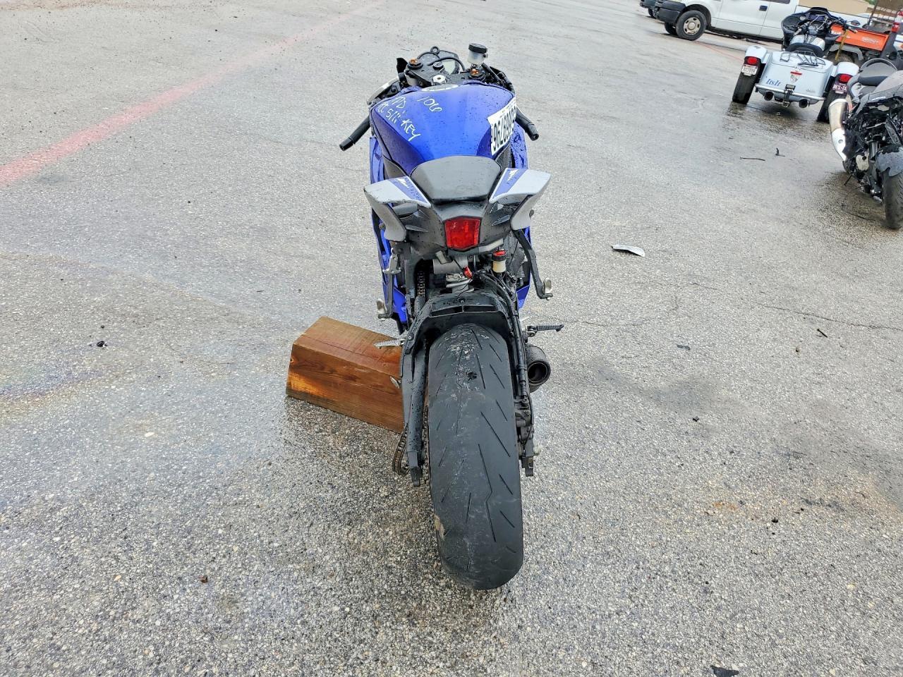 2020 Yamaha Yzfr6 - Image 4