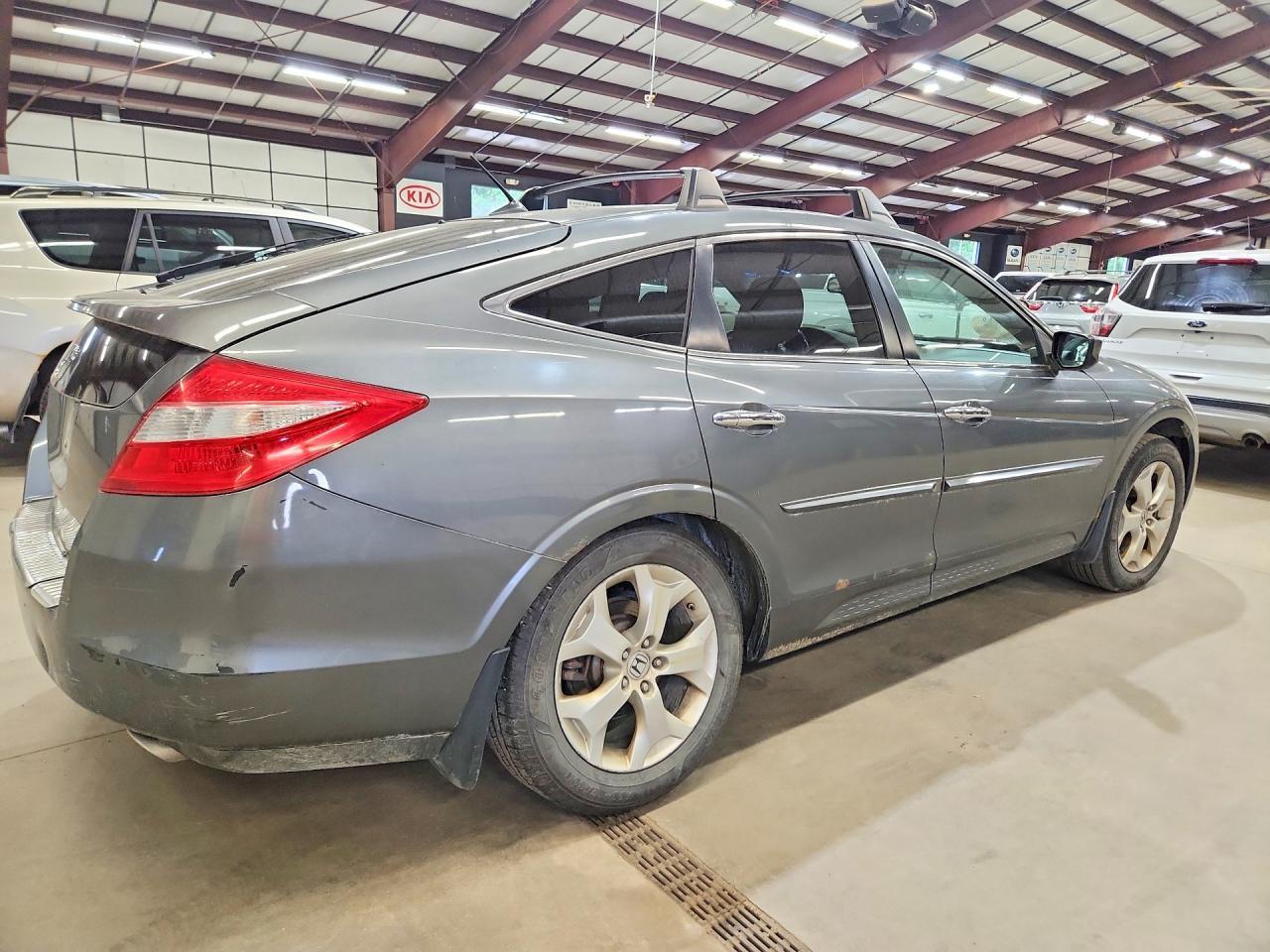2011 Honda Accord Crosstour Exl - Image 3