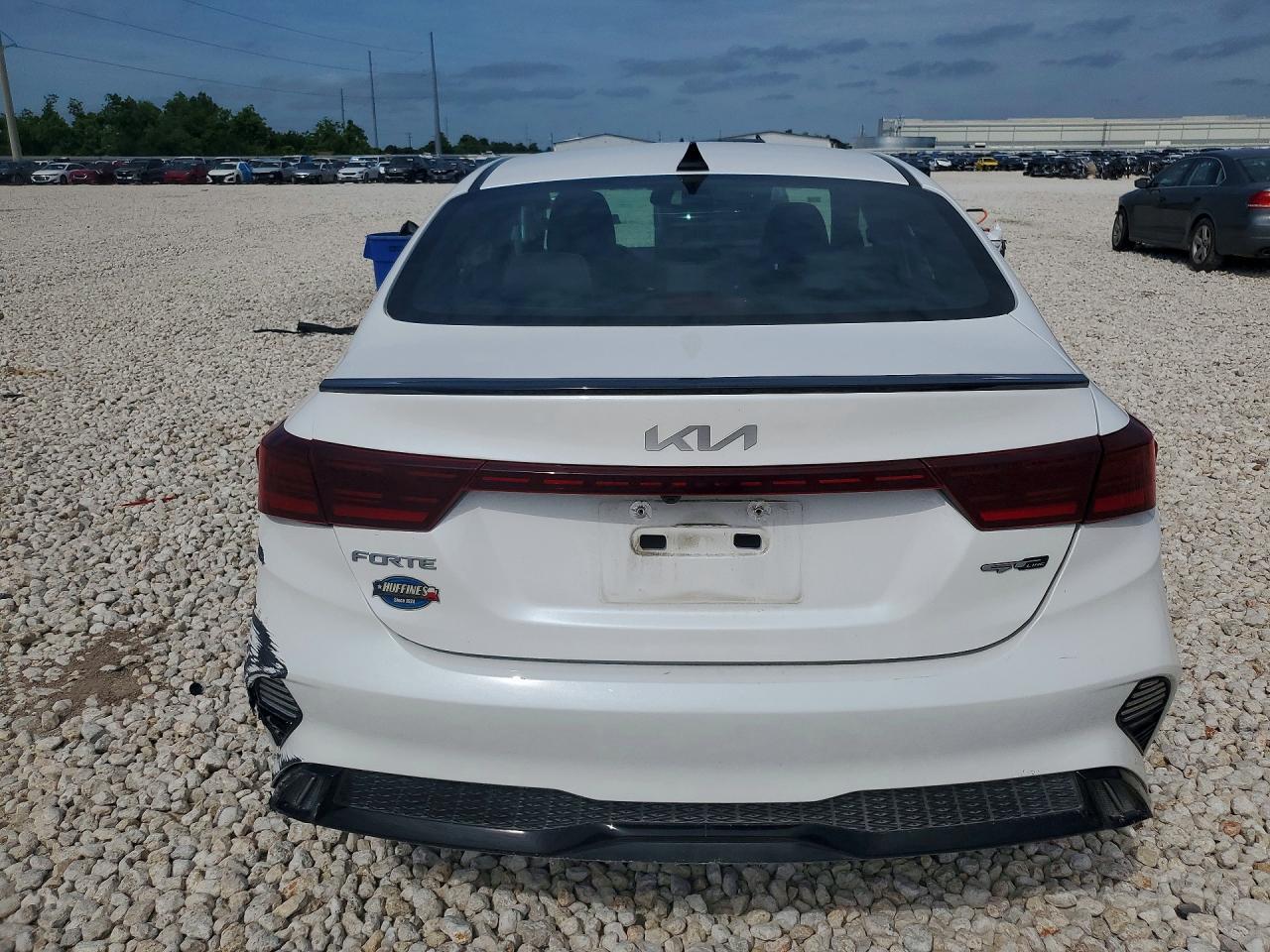 2024 Kia Forte Gt Line - Фото 6