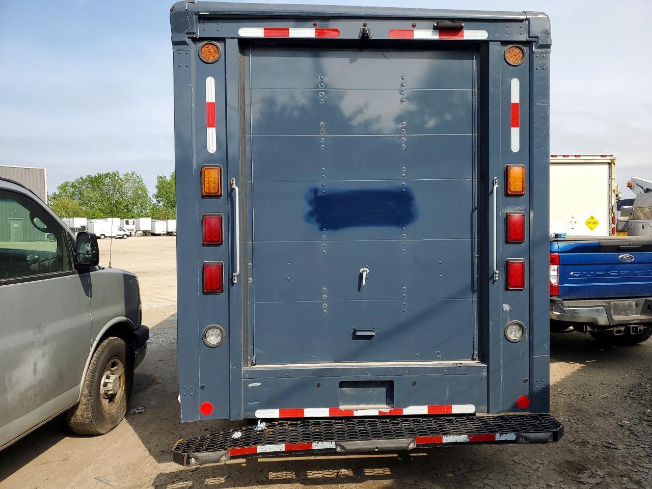 2022 Ram Promaster 3500 Delivery Truck - Фото 6
