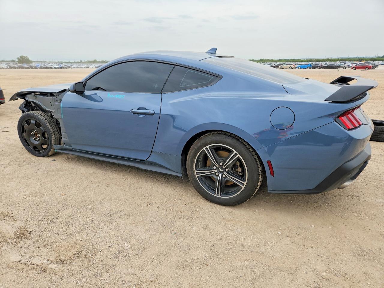 2024 Ford Mustang - Image 2