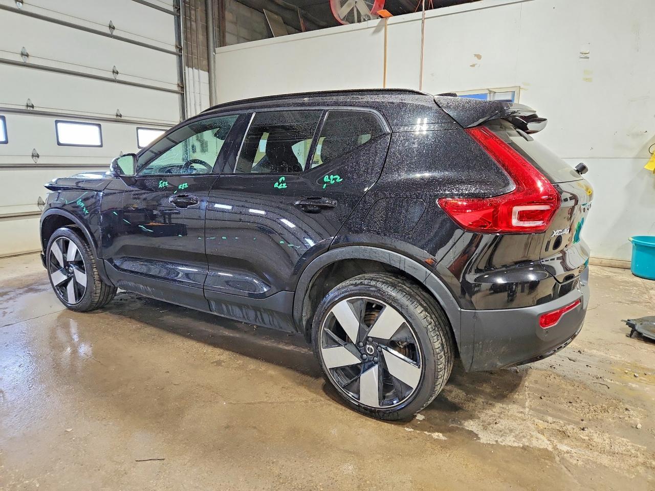 2023 Volvo Xc40 Recharge Ultimate - Фото 2