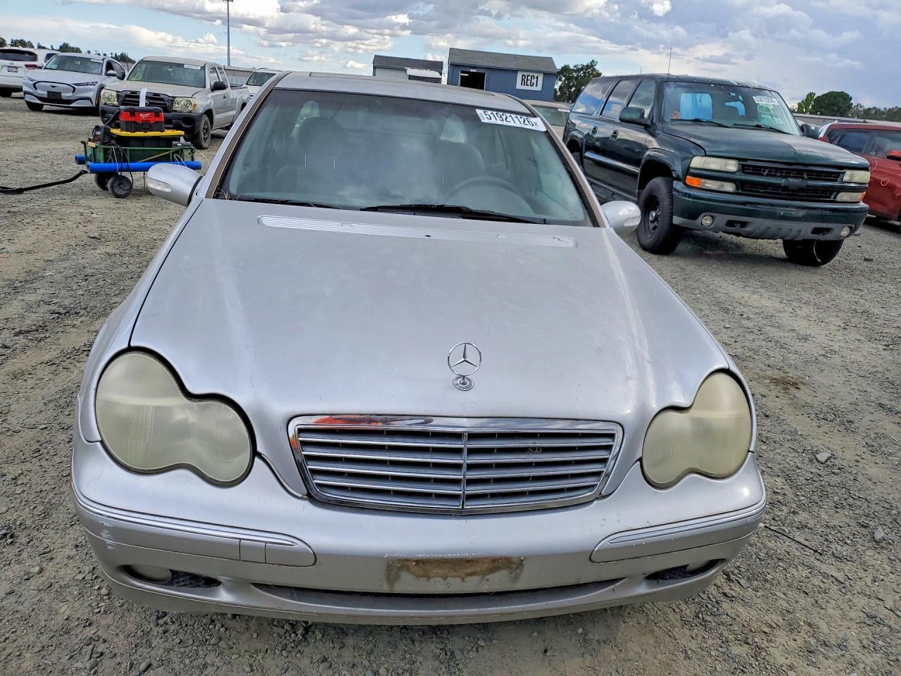 2003 Mercedes-Benz C 240 4Matic - Image 5