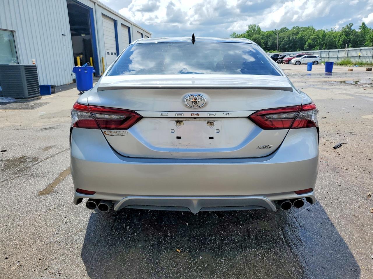 2022 Toyota Camry Xse - Image 6