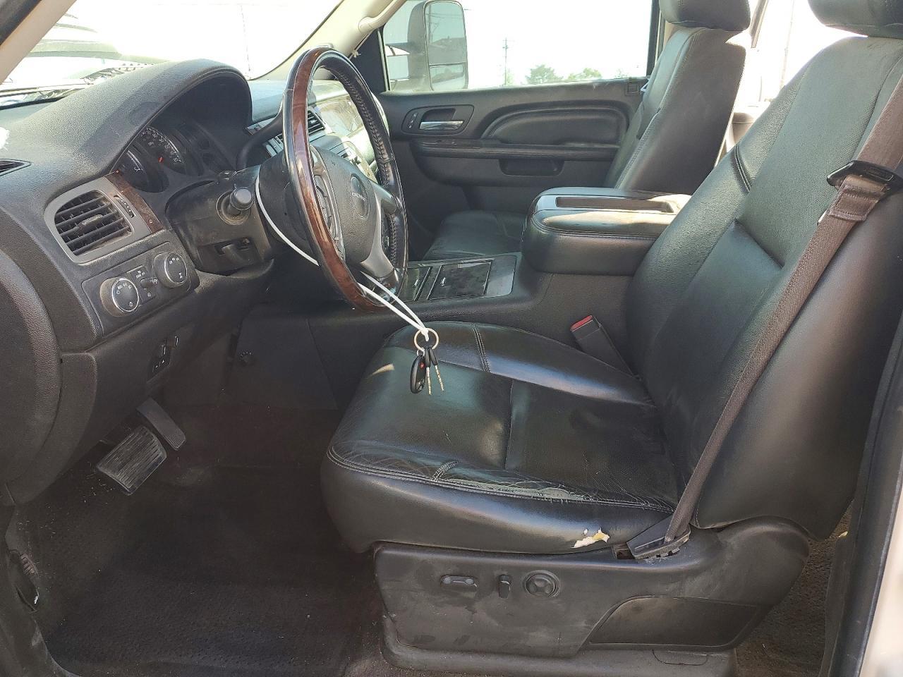 2014 GMC Sierra K2500 Denali - Image 7
