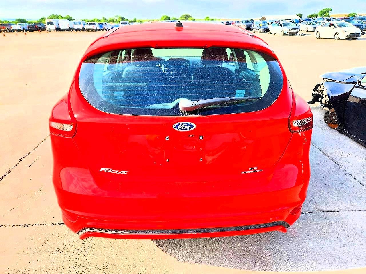 2015 Ford Focus Se - Фото 6