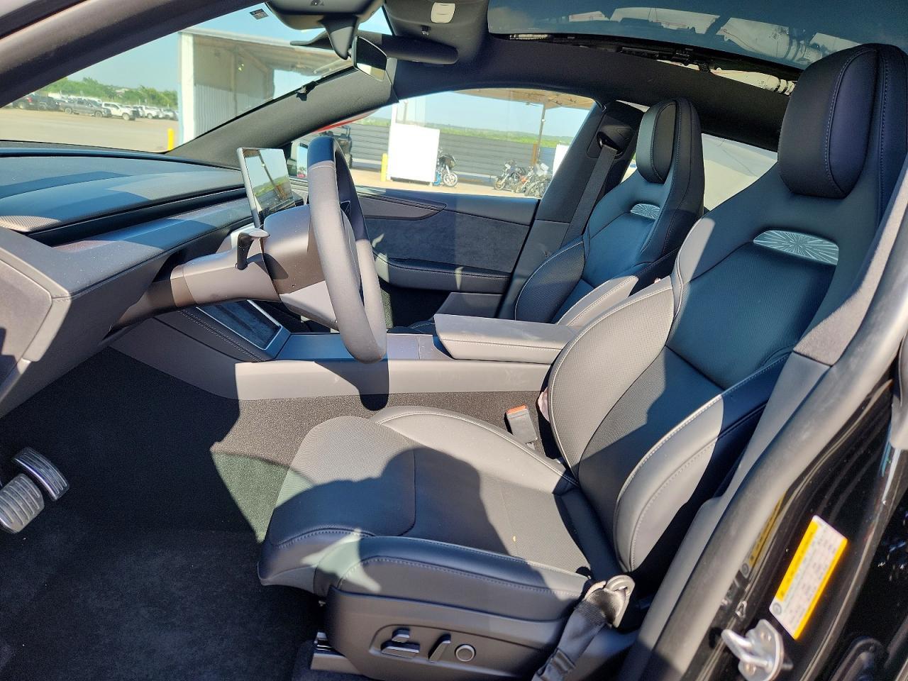 2026 Tesla Model Y - Image 7