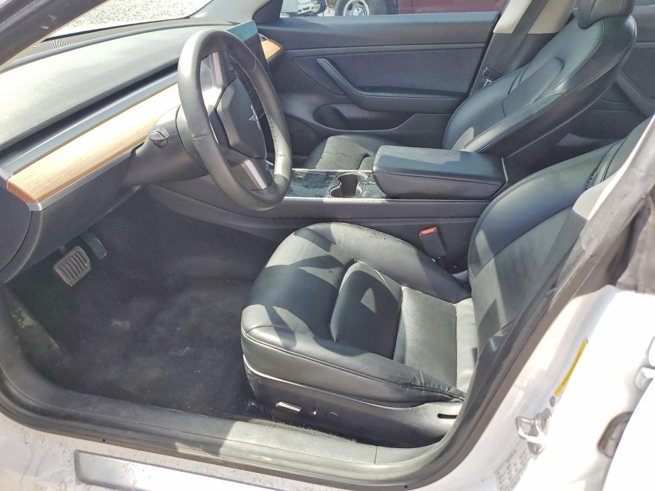 2020 Tesla Model 3 - Image 7