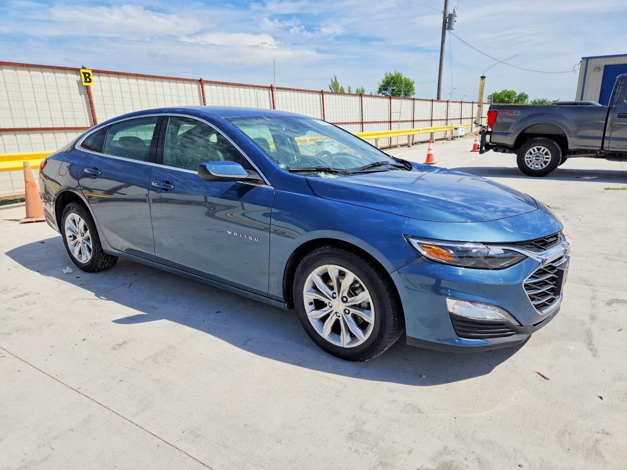 2024 Chevrolet Malibu Lt - Фото 4