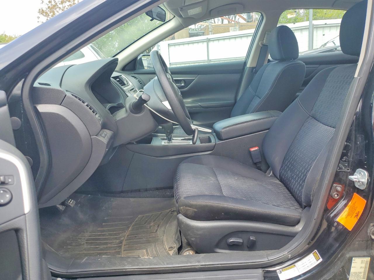 2016 Nissan Altima 2.5 S - Фото 7