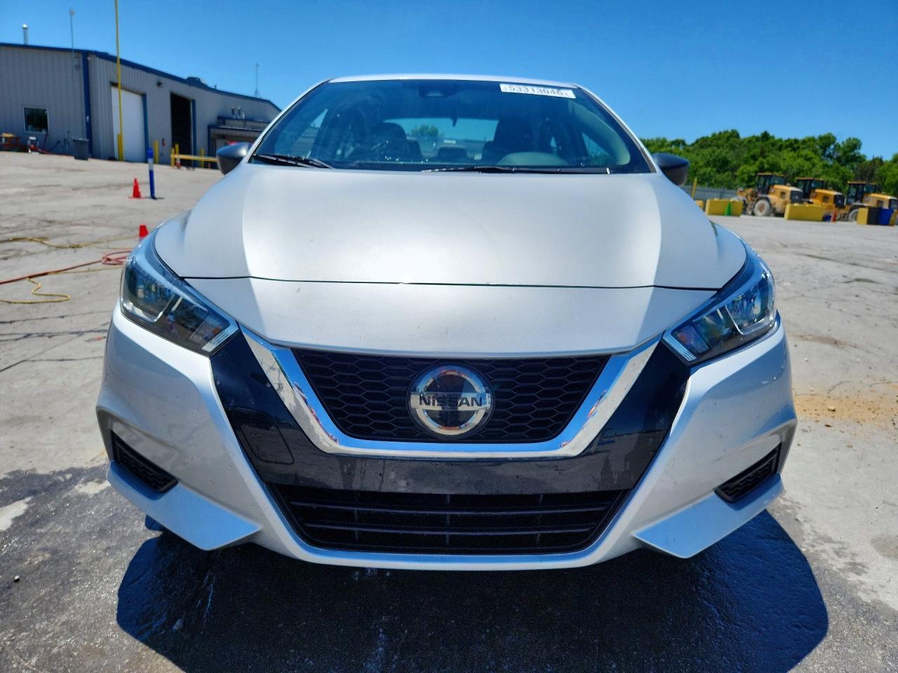 2021 Nissan Versa S - Фото 5