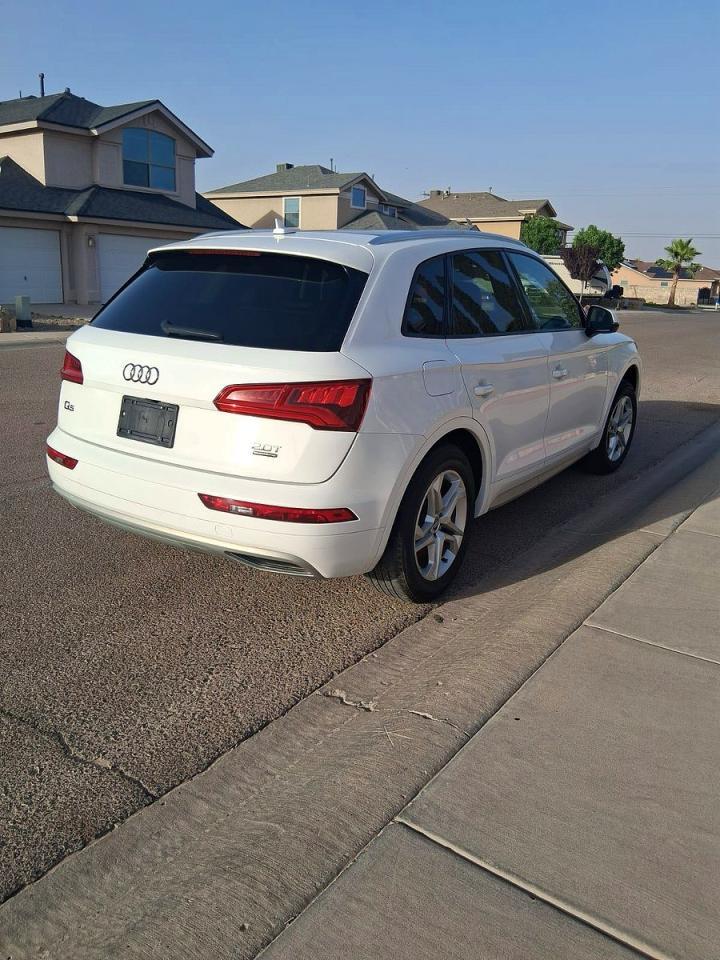 2018 Audi Q5 Premium - Image 4