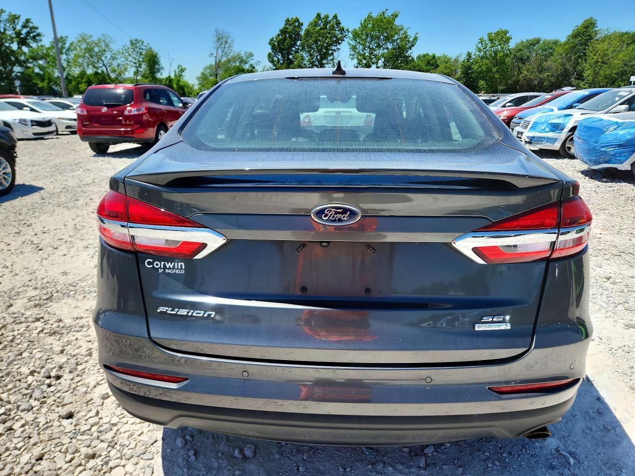 2020 Ford Fusion Se - Фото 6