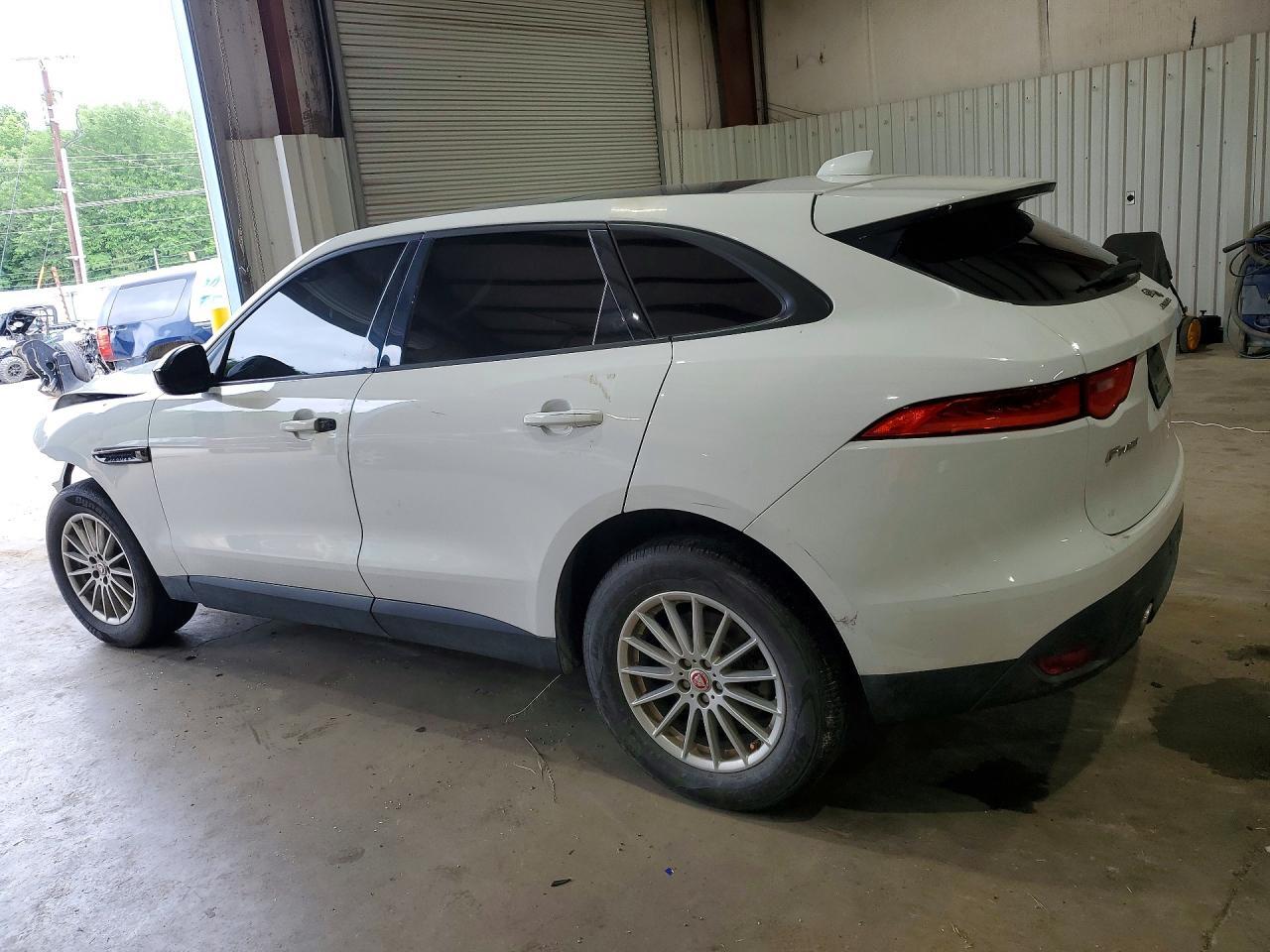2017 Jaguar F-Pace - Фото 2