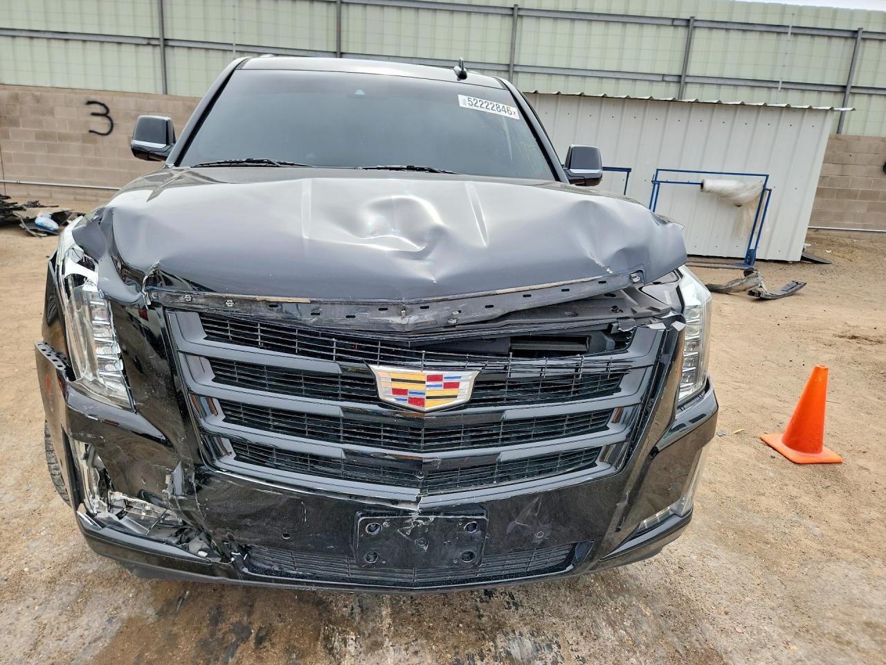 2019 Cadillac Escalade Luxury - Image 5