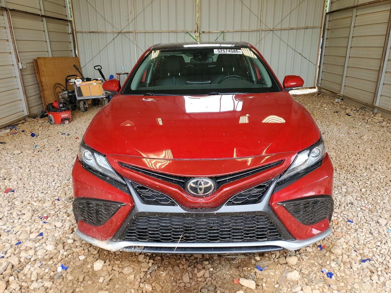 2022 Toyota Camry Xse - Фото 5