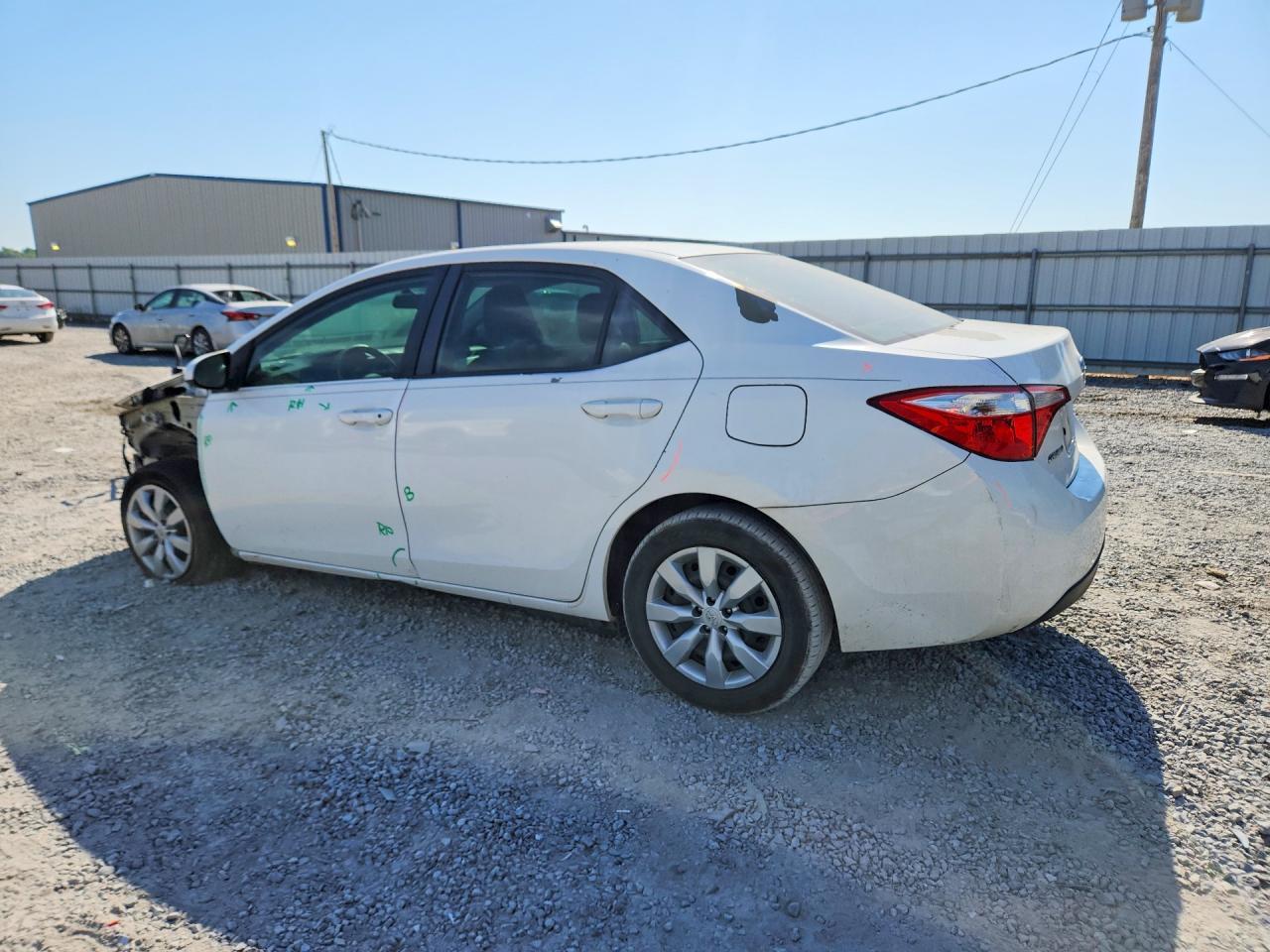 2016 Toyota Corolla Le - Фото 2