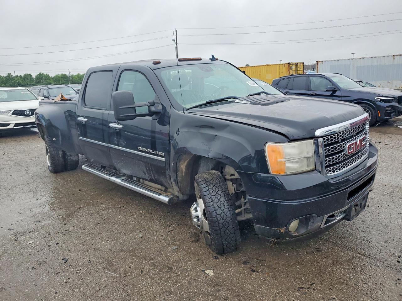 2013 GMC Sierra K3500 Denali - Фото 4