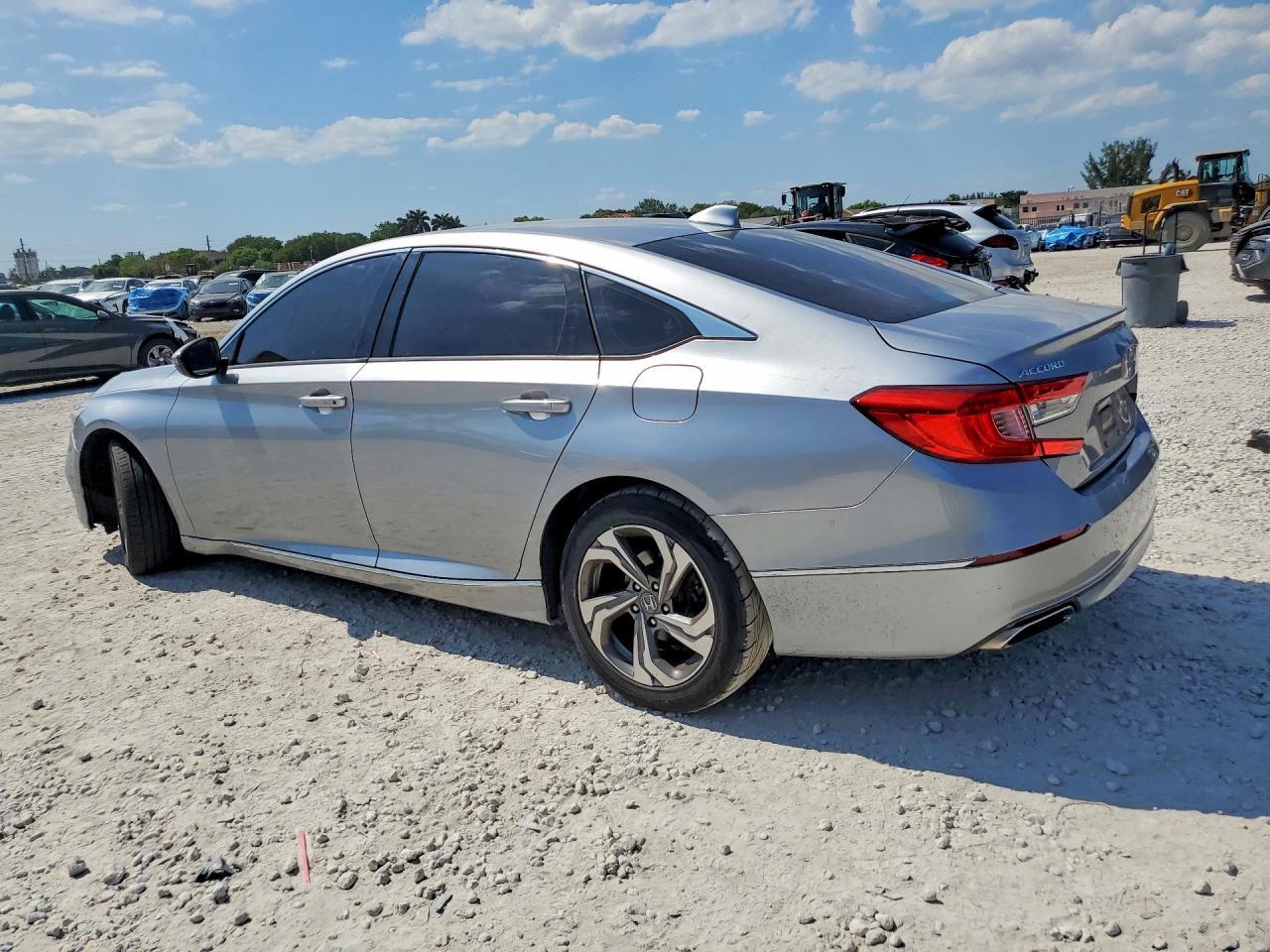 2018 Honda Accord Exl - Image 2
