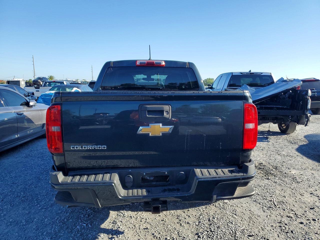 2018 Chevrolet Colorado - Image 6