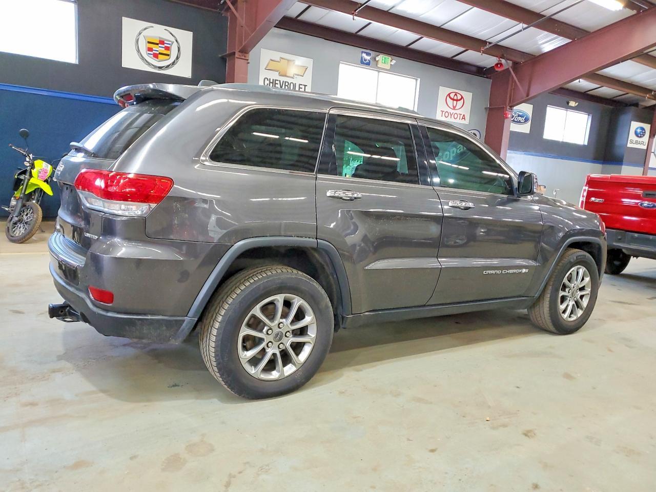 2015 Jeep Grand Cherokee Limited - Image 3