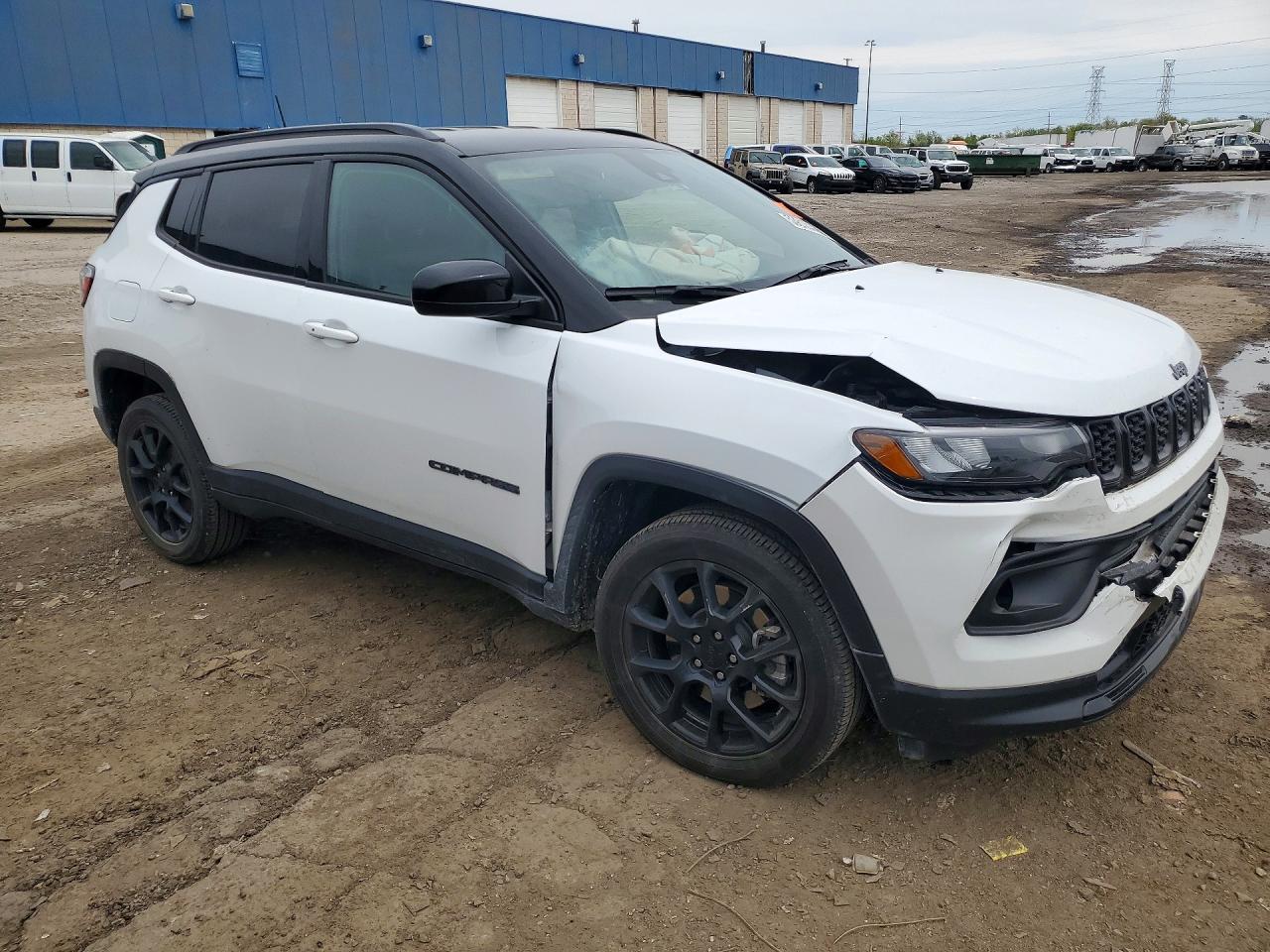 2024 Jeep Compass Latitude - Фото 4