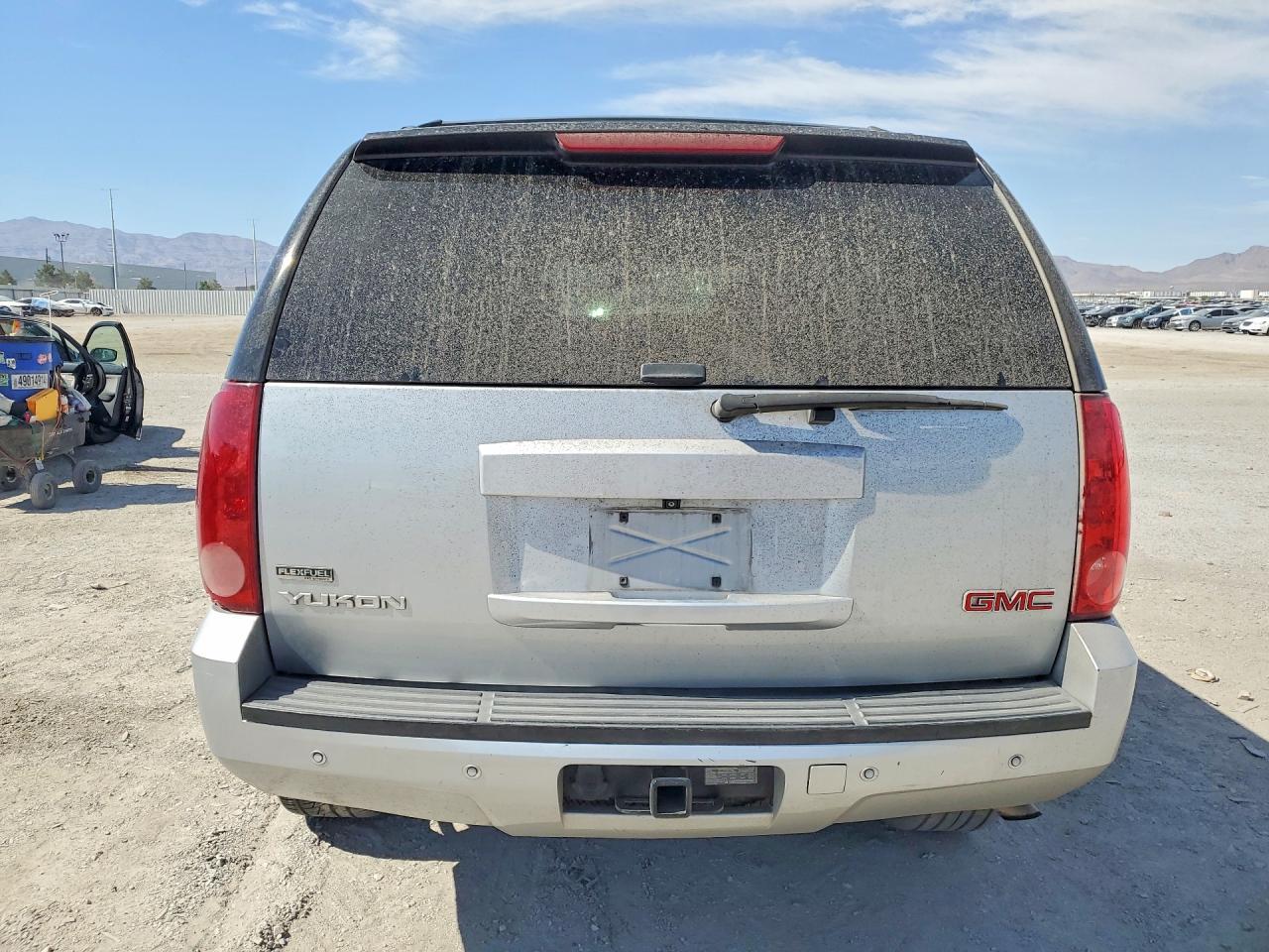 2012 GMC Yukon Slt - Image 6