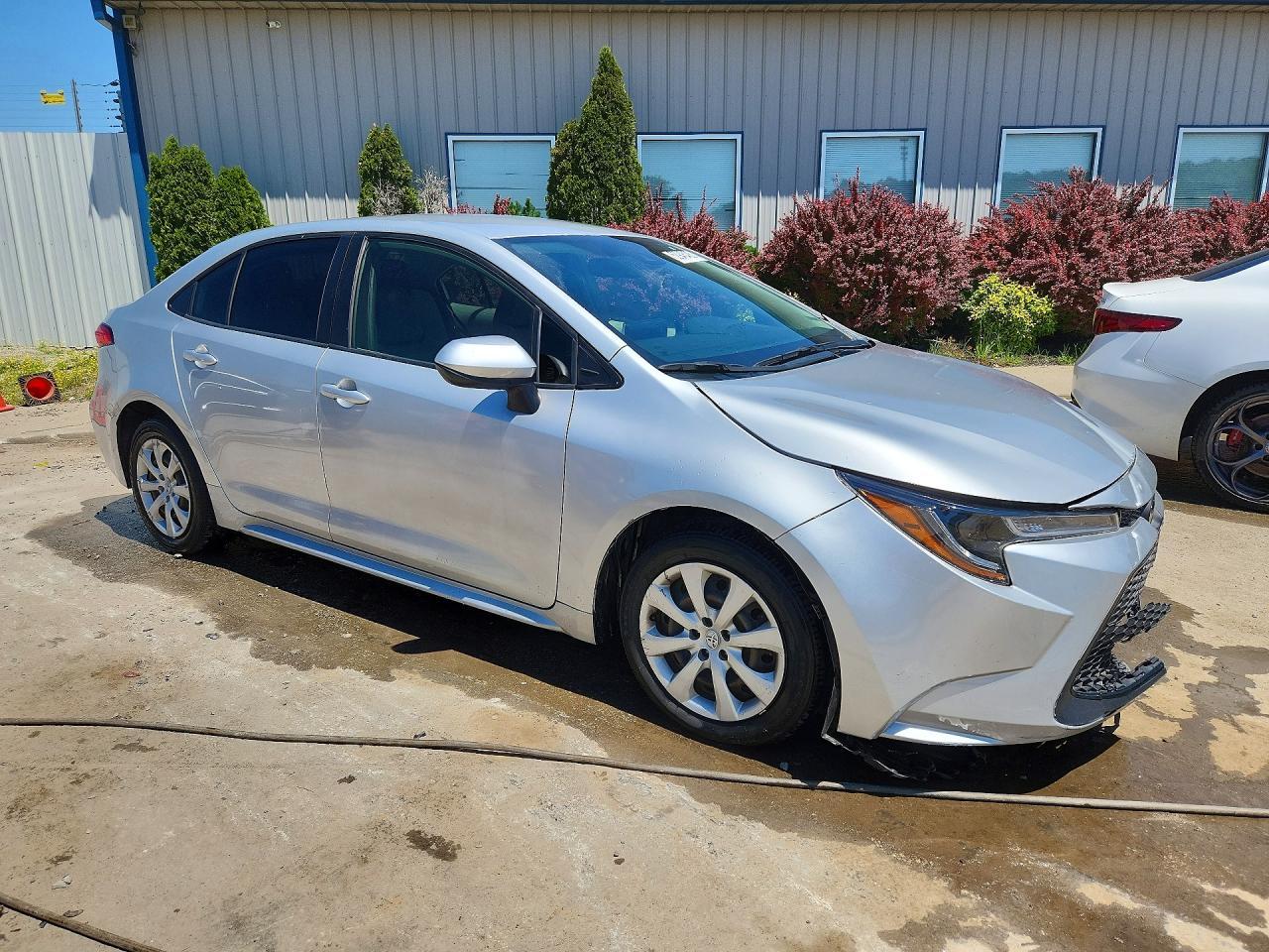 2020 Toyota Corolla Le - Фото 4