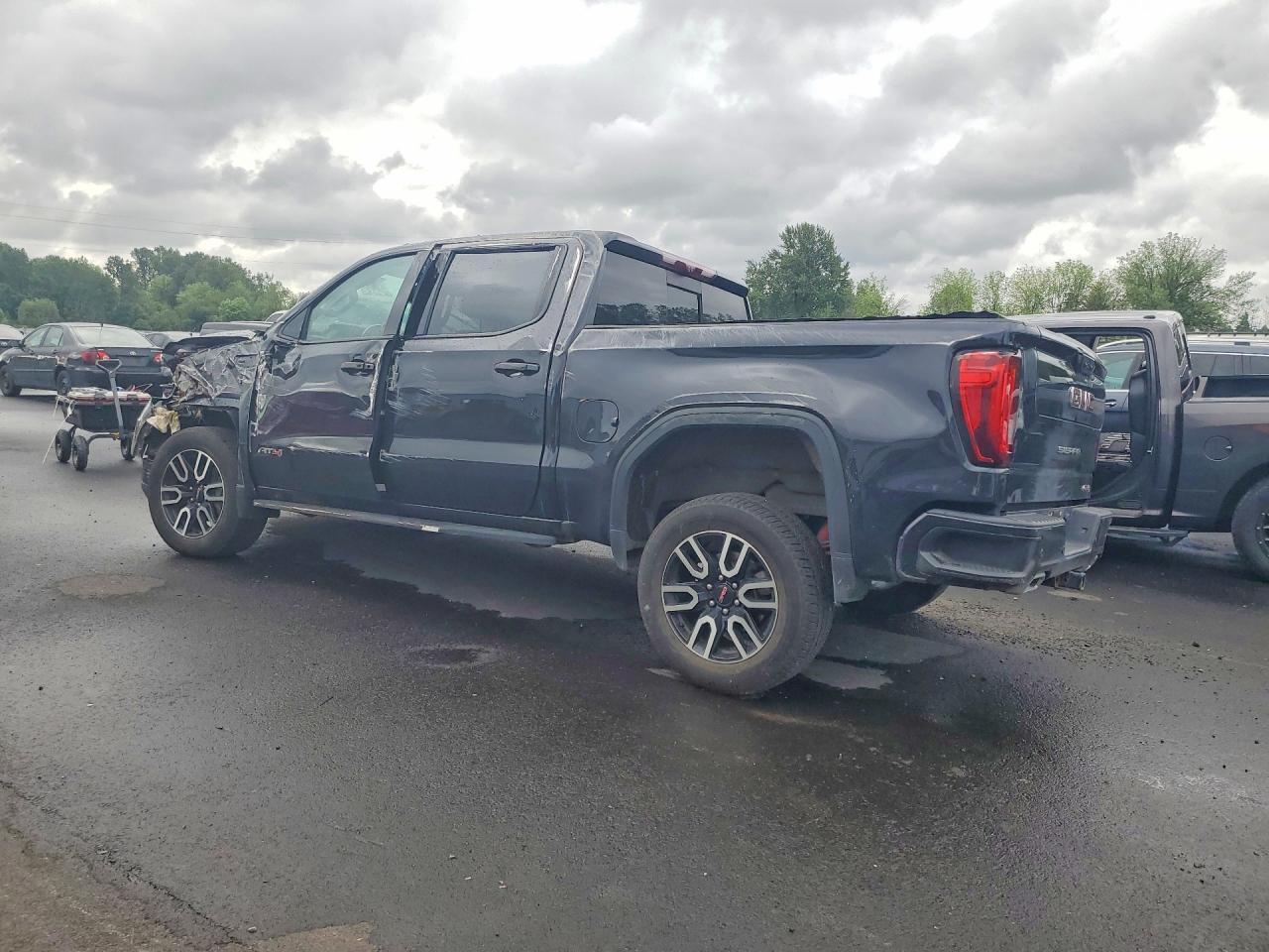 2023 GMC Sierra K1500 At4 - Image 2