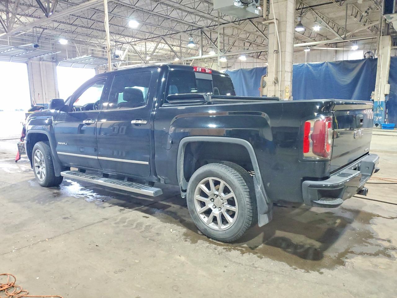2018 GMC Sierra K1500 Denali - Фото 2