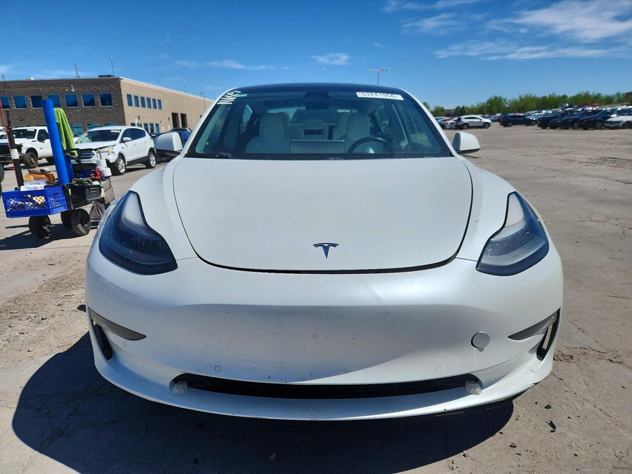 2021 Tesla Model 3 - Фото 5