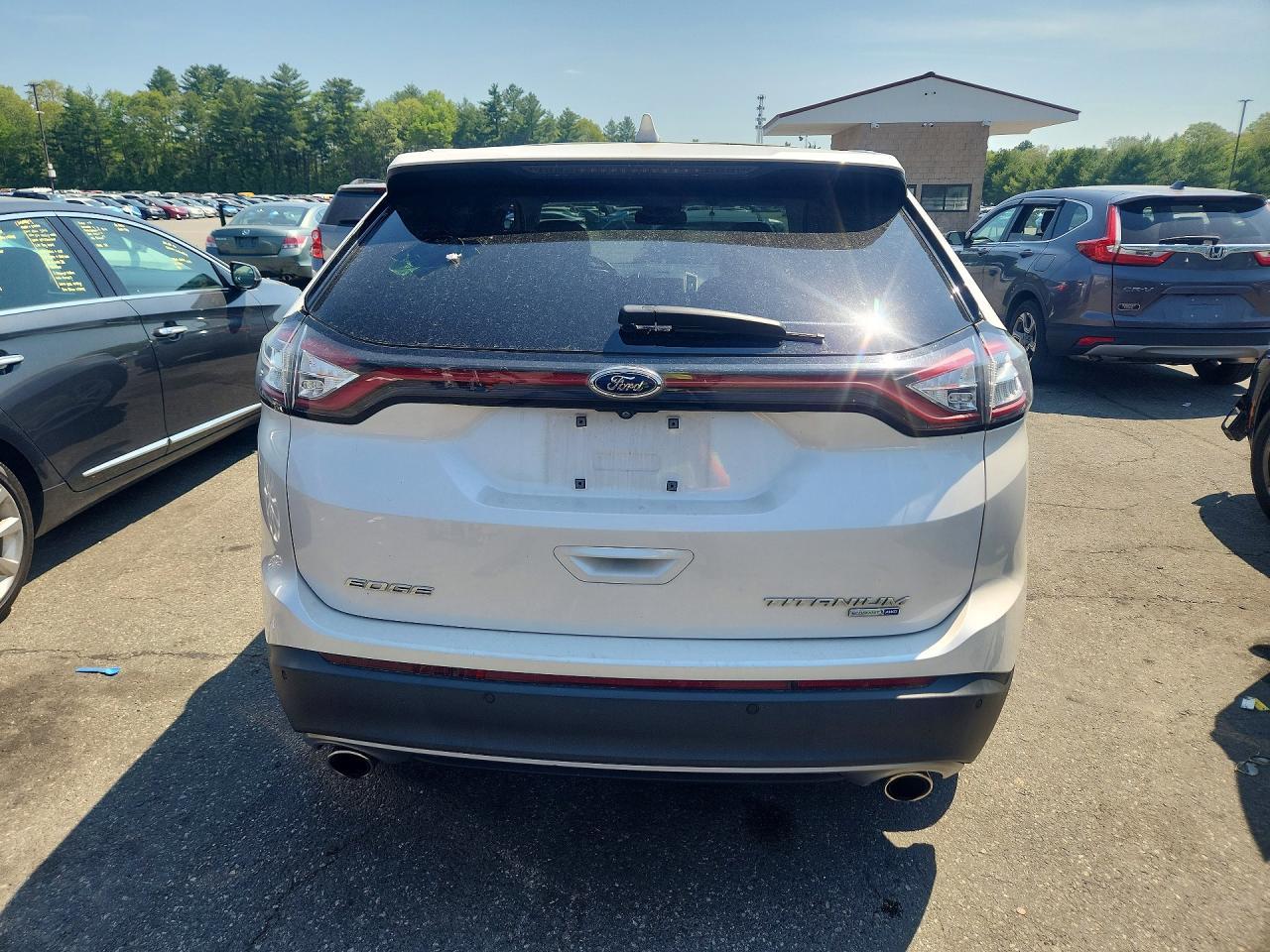 2017 Ford Edge Titanium - Image 6