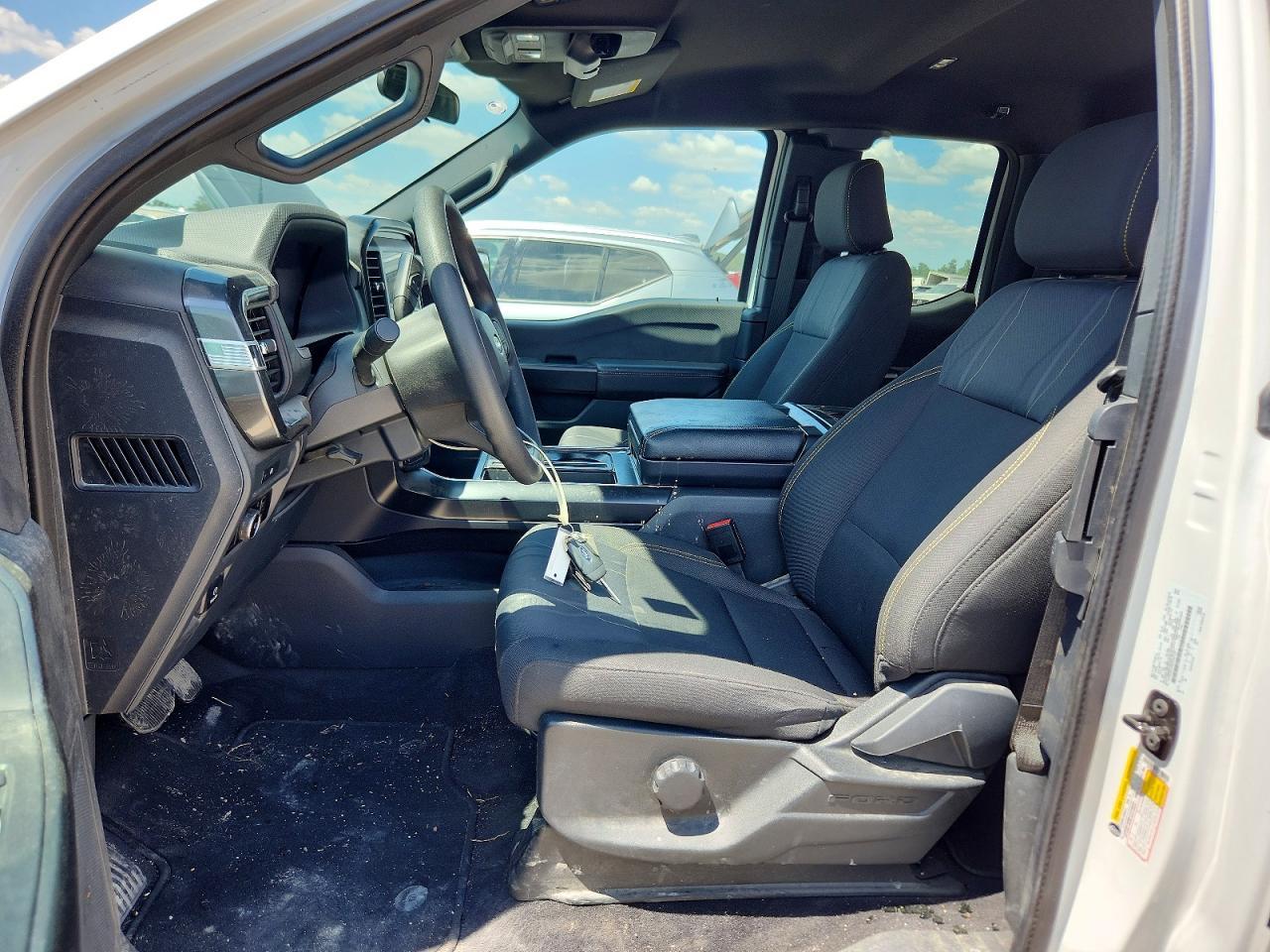 2025 Ford F150 - Image 7