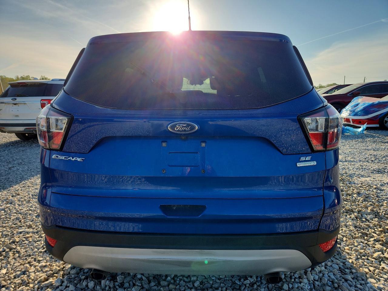 2017 Ford Escape Se - Image 6