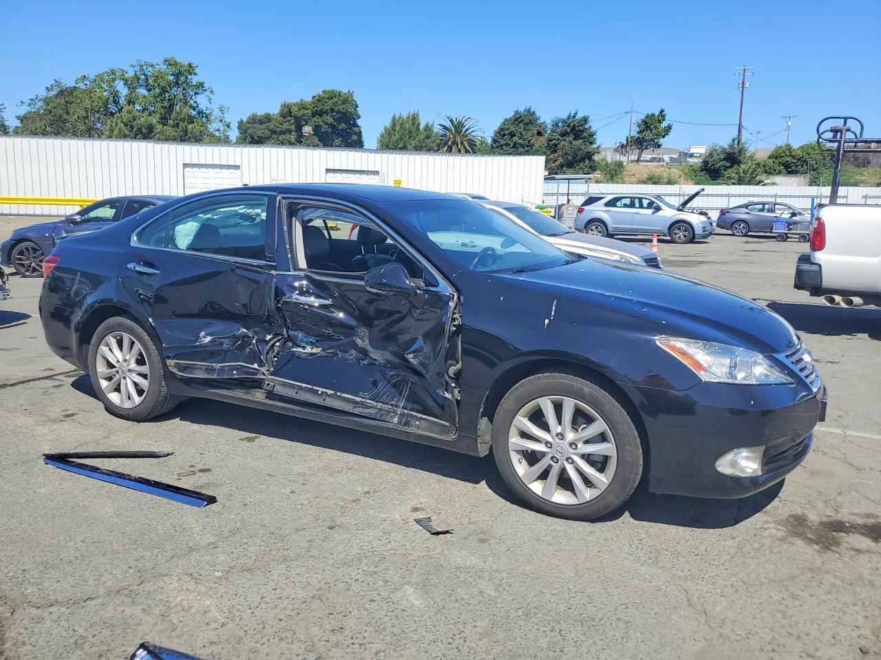 2010 Lexus Es 350 - Image 4
