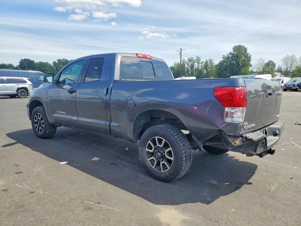 2012 Toyota Tundra Double Cab Sr5 - Фото 2