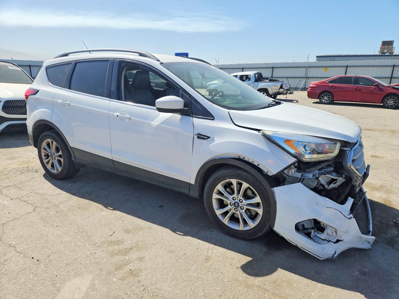 2019 Ford Escape Sel - Фото 4