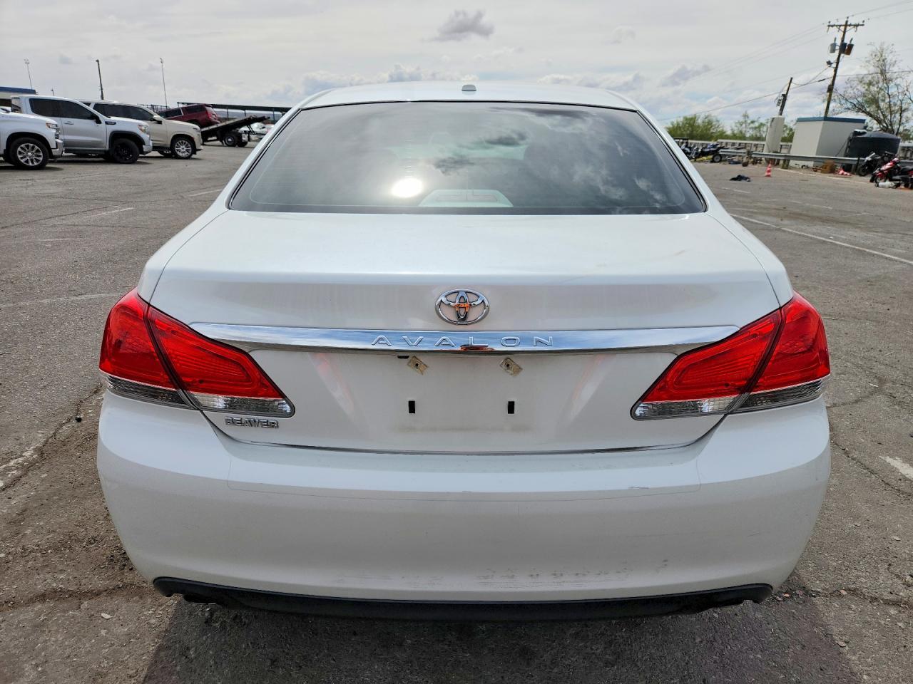 2012 Toyota Avalon Limited - Фото 6